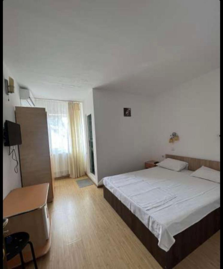 Vila George Hotell Costinesti Eksteriør bilde